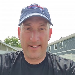 11K views · 376 reactions | KEEP YOUR PETS SAFE .Protect your furbabies... . Pavement temperature higher than 125 degrees. Paws can burn... Protect the paws.. I'll show you how hot the pavement is with a thermometer. Full forecast longisland.news12.com/weather | News12 Long Island Meteorologist Rich Hoffman | Facebook