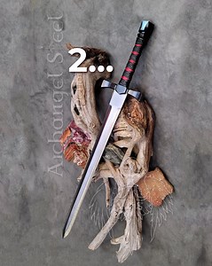 Gothic Short Sword - 3, 2, 1... #swordsmith #steelart #bladesmith #detroit #renaissance #medieval #Fantasy #gothic #swordart #ArchangelSteel #art #steel #swordartonline #cosplay #shortsword #sword | Archangel Steel