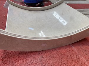 [Hot Item] Beige Marble Arc Column Tiles for Europe Style Villa Decoration