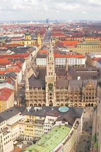104K views · 3.1K reactions | La Marienplatz (en español, «plaza de María») es la plaza central de Múnich, Alemania, desde la fundación de la ciudad en 1158. Smarqstudiomx Smarqstudio | SmarqStudio | Facebook