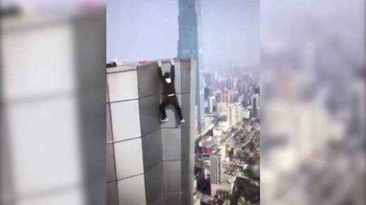 Famous Chinese daredevil records his own death