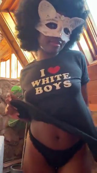 RT @EbonyButts_: Let's get nasty daddy 🤤