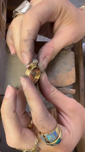 Redo it #jewelryrepair #finejewelry #jewelryofinstagram #laserwelding #goldjewelry #jeweler | Chloe Mardis