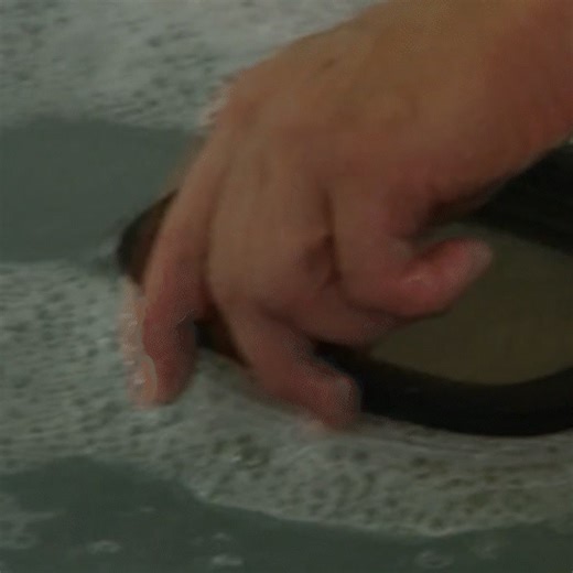 This cheapskate heats his food in a hot tub to save money. 🍲 🛁 😳 Share some of your creative ways to save a few quid in the comments below. 🤑👇 | Love Reality