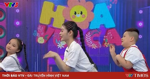 Hoa Vui Ca: Biến thành chú chuột chít với những điệu nhảy vui nhộn
