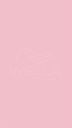 ¿Quién dijo que el rubio no puede brillar siempre? ✨ Blonde Recharge renueva, protege y mantiene tu color impecable.  Luminosidad garantizada, sin tonos indeseados. Disponible en Sally Beauty. Corre por el tuyo y mantén ese rubio radiante. ¿Dónde están las rubias que marcan tendencia? ¡Cuéntanos abajo! #WellaProMexico #Wella #WellaHair #BlondeRecharge | Wella Professionals México | Facebook