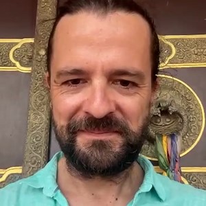 Interview with Sian Sutherland, Co-Founder & Chief Changemaker, A Plastic Planet and Matthieu Rytz, Canadian filmmaker for Climate Action Live 2024. Watch the full film here: https://youtu.be/RmiqJBwjzkM Mover Plastic Free Sportswear If you’d like to donate to POD and support our work, go to https://rb.gy/mx0en #ClimateActionLive #LeadTheShift #21June #PeaceOneDay #PeaceDay #DoYourPeace #GlobalGoals #SDGs #TurnItAround #CyberNonViolence #ClimateAction #ClimateChange #NoClimateActionNoPeace #Envi