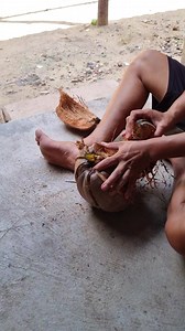 Bánh tằm mì😋 Gia đình Khang mời cả nhà nha😋 | Nguyen Trang