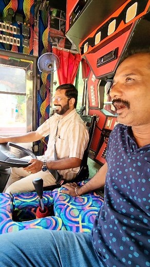 Gazal പാടുന്ന രാവിൽ Al Arjoon Tourist "Gazal" തേരാളിക്ക് ഒപ്പം Kaduvayil Noushad 😍 #tourisbus #alarjoon | Dr.sajid kadakkal
