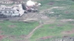 2.1K views · 46 reactions | Харков в огне. Фронтовой обзор, 30 мая. Визит Президента, увольнение начальника УСБУ, планы на снос домов и обстрелы города. Подписывайтесь на Харьков ТВ | ХарьковТВ | Facebook