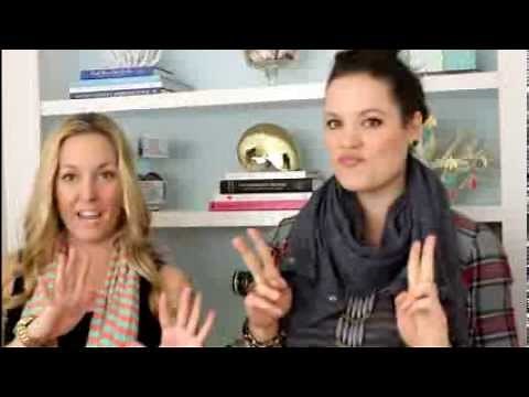 How to Wear a Scarf: Infinity Scarf & Vinyasa Scarf Tutorial