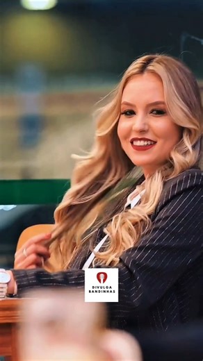 3.9K views · 69 reactions | Ela é Fatal - Musical Calmon  . . . #musica #musicaboa #bandinha #baile #bailao #sul #riograndedosul #santacatarina #parana #lancamento #casal #dança | Divulga Bandinhas | Facebook