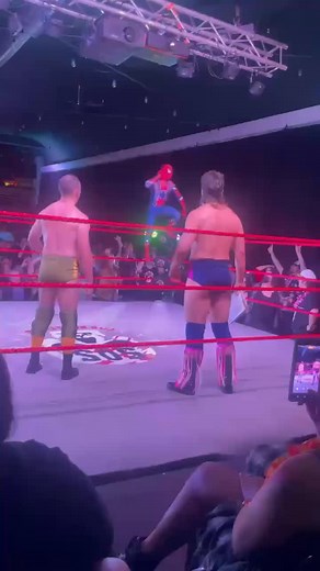 Had to make a shout out to my girls with the “6-7” SOS Pro Wrestling: Overboard 4 Video Credit: @scottythedude2 #sosprowrestling #gritcitywrestling #overboard4 | Emerald City Avenger