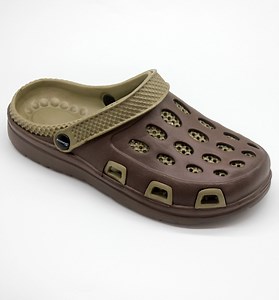 [Hot Item] Durable Double Colors Clogs Garden Shoes Men Women Sandals