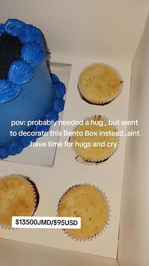 Bento Box Cakes in Montego Bay: Sweet Delights Await