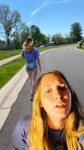 #greenscreen did I break my elbow skating ? That’s a secret I’ll never tell.