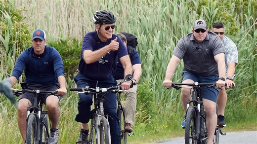 President Joe Biden arrives at Rehoboth Beach-area home, may stay for the week