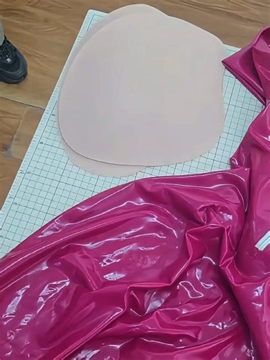 Pre-game prep for the ultimate OOTD 🖤🎭🍑Latex dress ✅ silicone mask ✅ hip pads ✅Ready to transform and serve looks. Stay tuned for the reveal 😏💋#OOTD #LatexFashion #TransformationPrep #GirlyGear #MaskAndDress