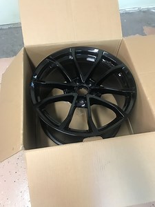 Front Grand Sport wheels gloss black - CorvetteForum - Chevrolet Corvette Forum Discussion