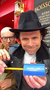 Magician fools man with Pen #magic #pen | Julien Magic