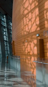 From morning light to golden hour, the architecture of Dubai Opera reflects more than design — it captures a sense of presence. من ضوء الصباح حتى لحظة الغروب، تعكس هندسة دبي أوبرا أكثر من مجرد تصميم، إنها تحاكي الإحساس بالمكان. هنا، يلتقي الضوء بالفن والثقافة في تناغم فريد | Dubai Opera