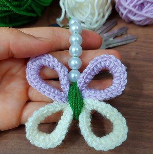 16K views · 387 reactions | How to crochet cute butterfly keichain #crochet #knitting | Crochet&Knitting by marifu6a | Facebook