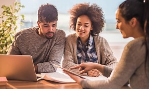 What Does a Real Estate Agent Do? - NerdWallet