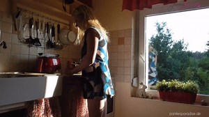 littlebadgirl quickie in the kitchen