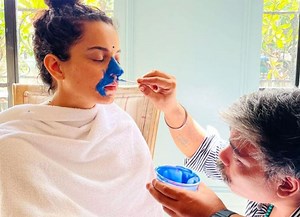Kangana Ranaut undergoes body and face scan to transform into former Prime Minister Indira Gandhi for the film Emergency : Bollywood News - Bollywood Hungama