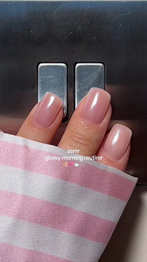 #asmr #grwm #glowscreen #morningroutine | Olafflee