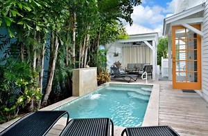CHICK-a-PEA COTTAGE is a traditional Key West cottage. The charm and historic features have been retained, while all the luxuries of today have been added. April 20 - 29, 2018, in Key West is the 36th Annual Conch Republic Independence Celebration! Come join the celebration! #KeyWest #VacationRentals #FamilyFun #GirlsGetaways #Mancations #CouplesRetreats #SoloTravelers #historickwvacationrentals | Historic Key West Vacation Rentals