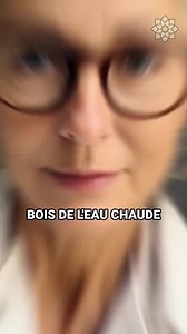 Les bienfaits de l'eau chaude le matin à jeun #eauchaude #boissondetox #pertedepoids #boissonchaude #remedenaturel | HealthyVibe