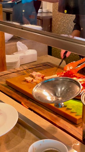 Buffet in Taal Vista Tagaytay | Maueee’s Happy Feet