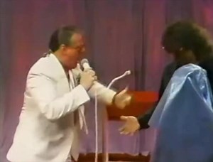 #OnThisDayInWWE 35 years ago on Superstars of Wrestling: Rick Martel unveils Arrogance "The fragrance of the 90s, created exclusively for The Model - the man of the 90s" 📺YouTube/Wrestling with Paul youtube.com/watch?v=_OY4Im… | Anthony Alimondo