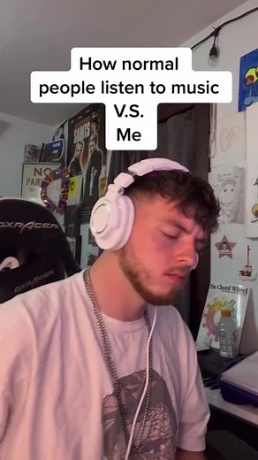 10K views · 430 reactions | Hand movements aggressive depending on the intensity of the song | Iamtherealak | Facebook