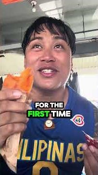 First time eating Ilocos Empanada in Batac 🇵🇭 Ilocos Norte Philippines
