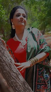 3K reactions · 46 shares | Karonjhar Mathe Bolen Moreera Koyal Geet Gayoray♥️Singing in different language gives another level of happiness 殺 . . . #narodhamalni #media #singer #star #art #artist #music #viral #dhatki #marwari #sindhi #urdu #rain | Narodha Malni | Facebook