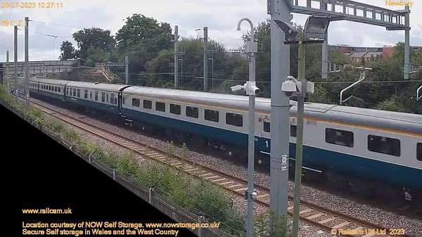 Another one back on their old stomping ground today, as GB Railfreight #Class50 50007 'Hercules' & 50049 'Defiance' lead a staff charter to the English Riviera. ℹ️ 1Z50 #Ipswich to #Paignton 🎦 #Newbury 📅 29/07/23 | Railcam