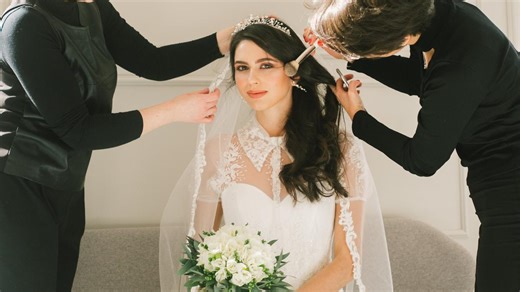 5 Jenis Gaun Pernikahan yang Sesuai dengan Bentuk Tubuh, Tips Tampil Sempurna di Hari Bahagia