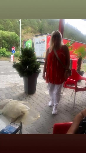 Puza ☕️☕️Usce💦 | Javorka Milojevic