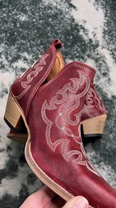 Check out these stunning Myra Bag Maisie Stitched Leather Booties in Red, y'all! 😍🔥 Perfect for adding a bold pop of color to your outfit, these booties are where classic Western style meets modern flair. Crafted with the finest materials, the intricate stitching gives them a handcrafted feel that's both durable and stylish. Whether you're hitting the town or spending a day out on the ranch, these booties are built to last and turn heads wherever you go! Pair them with your favorite denim or d