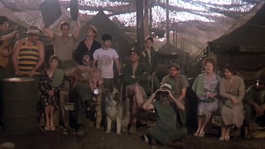 Mash (1970) Donald Sutherland, Elliott Gould, Tom Skerritt