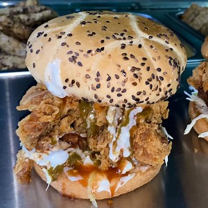 48K views · 780 reactions | Famous All in One Burger | Famous Stories | Facebook