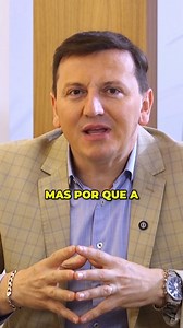 20K views · 677 reactions | O que é ecologia integral? É a visão da Igreja de que tudo está interligado: o cuidado com o meio ambiente, a justiça social, a paz. O Padre Ezequiel nos convida a aprofundar essa reflexão e a agir por um mundo mais justo e sustentável! . #EcologiaIntegral #Igreja #PapaFrancisco #Fé #JustiçaSocial #MeioAmbiente #Sustentabilidade #PadreEzequiel #AmizadeSocial #CuidadoComACriação" | Padre Ezequiel Dal Pozzo | Facebook