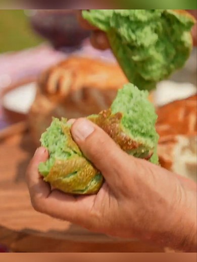Cooking Rustic Flatbreads in Clay Pots! Perfect Lunch with Organic Homemade Foods #cook #cooking #cookingvideo #outdoorcooking #cuisine #recipes #viral #foryou #foryoupage #trending