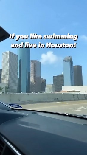Whether you want to glide on floating cabanas, set sail on a sailboat, or post up along 6,000 feet of shoreline, Lagoonfest is an idyllic place to get summer started in Houston!😎✨️ https://bit.ly/lagoonfest-tx 📸@instagram.com/nellysea6 | Secret Houston