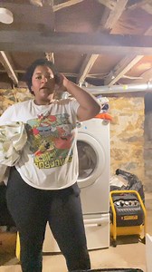 Cómo doblar un cubre colchón súper fácil #HomeDecor #humor. #cama #trucosdecasa #comodoblaruncubrecolchon | Geraldina Santos