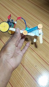 12K views · 199 reactions | wireless remote control walking robot 烙 #shorts #foryou #project #viralreels #toys #reels #reelsfacebook #scienceexperiment #experiment #robot #remotecontrol | Eassy and simple | Facebook