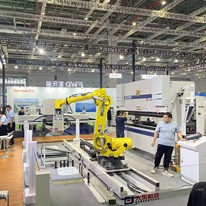 [Hot Item] High End CNC Press Brake Metal Bending and Folding Machine