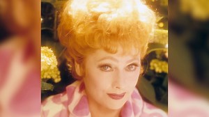 In this original production from the TCM Archives, Carol Burnett shares stories of her dear friend and mentor Lucille Ball. #SummerUnderTheStars | Turner Classic Movies: TCM